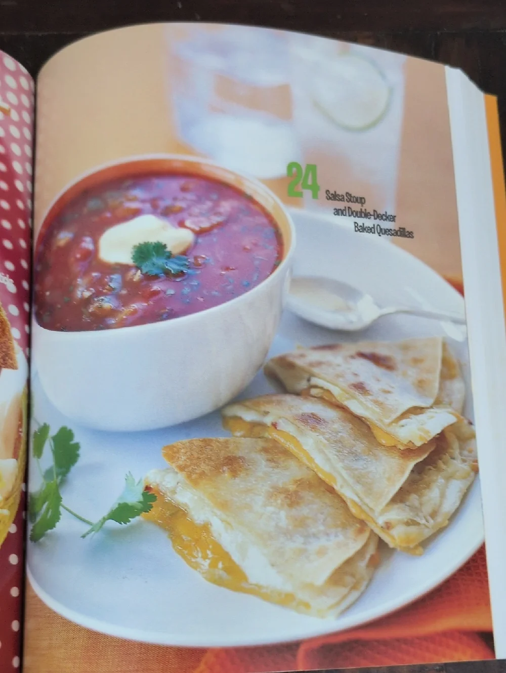 Haylie Pomroy Fast Metabolism Rachael Ray 365  Set of 2 Cookbooks